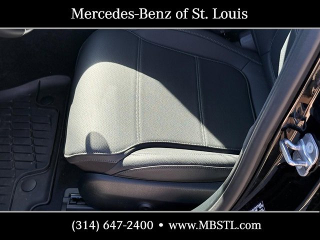 Certified 2026 Mercedes-Benz C 300 4MATIC Sedan image 21
