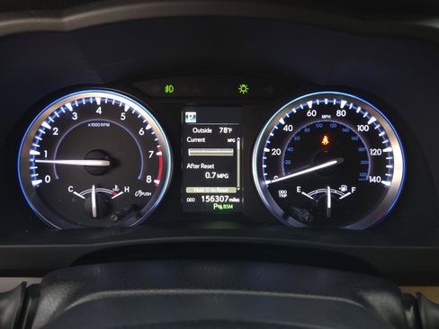 Used 2018 Toyota Highlander Limited Platinum image 37