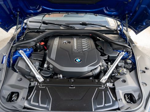 Used 2025 BMW Z4 M40i w/ Edition RWD image 33