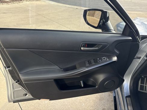 Used 2022 Lexus IS 350 F Sport image 14