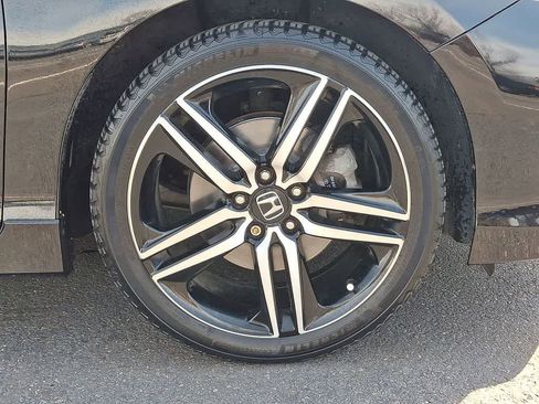 Used 2016 Honda Accord Touring image 26