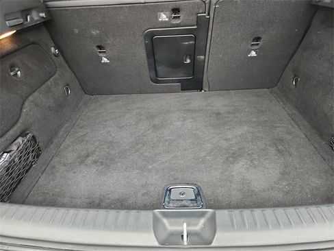 Used 2018 Mercedes-Benz GLA 250 4MATIC image 25