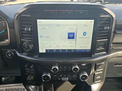 Used 2022 Ford F150 XLT w/ Equipment Group 302A High AWD/4WD image 9