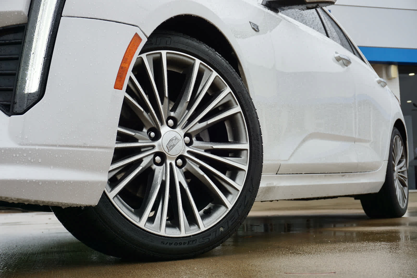 Used 2023 Cadillac CT4 Premium Luxury RWD image 6