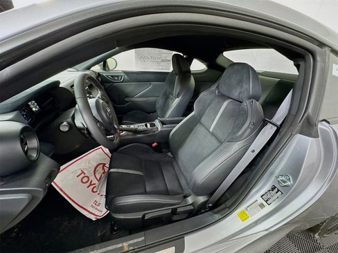 New 2026 Toyota GR86 Premium image 9