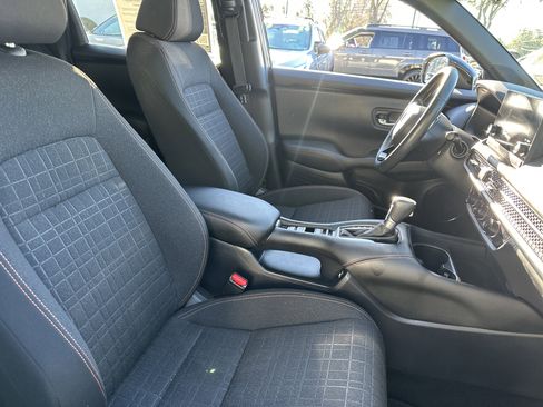 Used 2023 Honda HR-V Sport image 13