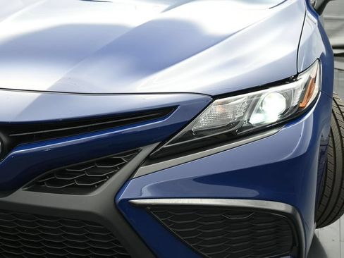 Used 2024 Toyota Camry SE w/ Convenience Package FWD image 40