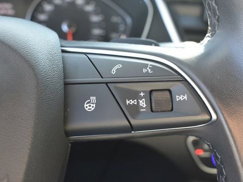 Used 2022 Audi Q5 2.0T Premium image 23