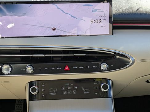 New 2026 Genesis GV70 2.5T Select image 19