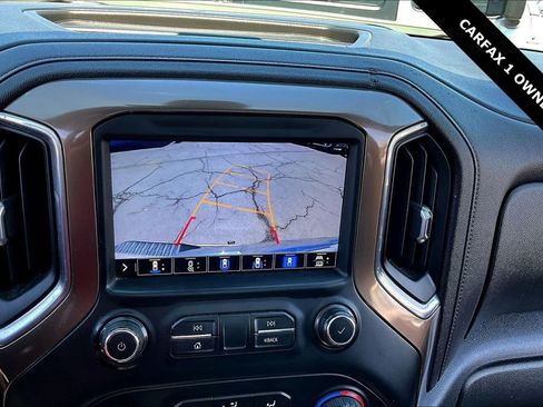 Used 2021 Chevrolet Silverado 1500 High Country w/ Technology Package image 15