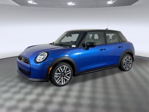 New 2026 MINI Cooper S image 1