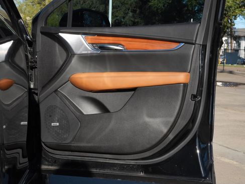 Certified 2023 Cadillac XT5 Premium Luxury w/ Technology Package image 28