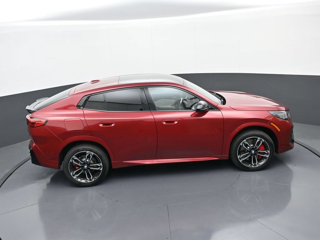 New 2026 BMW X2 xDrive28i w/ Technology Package AWD/4WD image 37