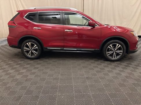Used 2013 Nissan Rogue SV w/ Premium Pkg image 4