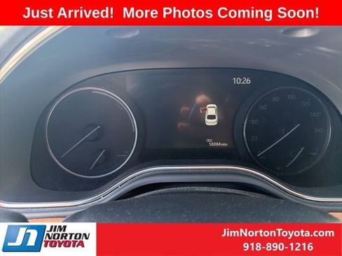 Used 2021 Toyota Avalon Limited w/ Advanced Safety Package image 12