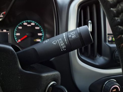 Certified 2022 GMC Canyon Elevation w/ Trailering Package image 17