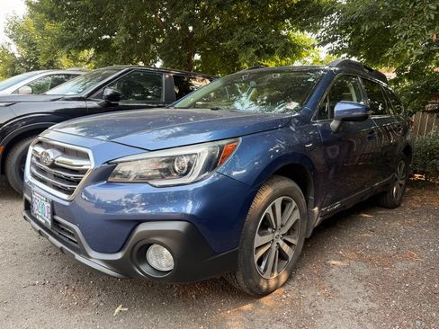 Used 2019 Subaru Outback 2.5i Limited w/ Popular Package #2 AWD/4WD image 1