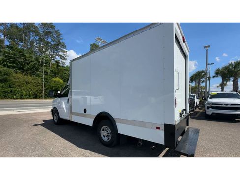 New 2025 Chevrolet Express 3500 w/ Power Convenience Package RWD image 4