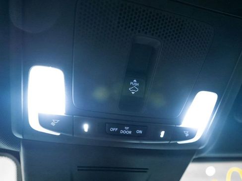 Used 2022 Honda Civic Sport Touring image 30