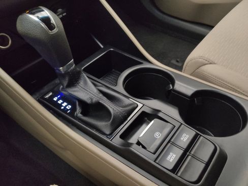 Used 2019 Hyundai Tucson SE image 26