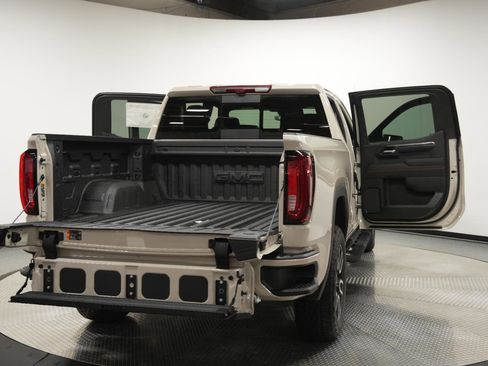 New 2026 GMC Sierra 1500 AT4 w/ AT4 Premium Package image 10