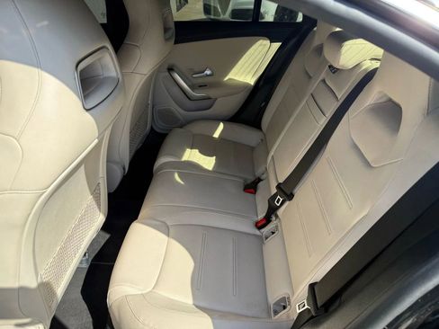 Used 2020 Mercedes-Benz CLA 250 image 10