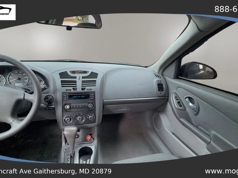 Used 2007 Chevrolet Malibu LS FWD image 6