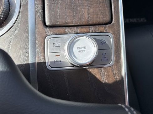 Used 2024 Genesis GV80 2.5T image 23