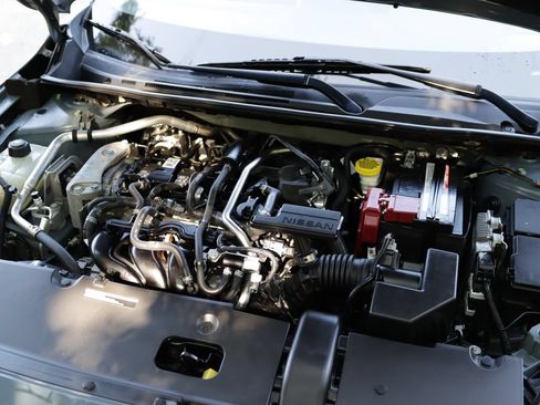 Used 2024 Nissan Sentra SV w/ Trunk Package FWD image 27