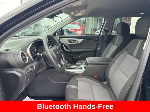 Used 2025 Chevrolet Blazer LT FWD image 11