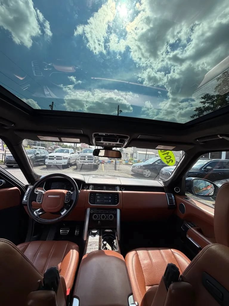 Used 2016 Land Rover Range Rover Autobiography AWD/4WD image 24