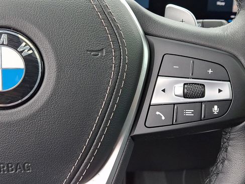 Used 2026 BMW X5 xDrive40i AWD/4WD image 22