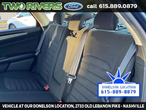 Used 2019 Ford Fusion SE image 29