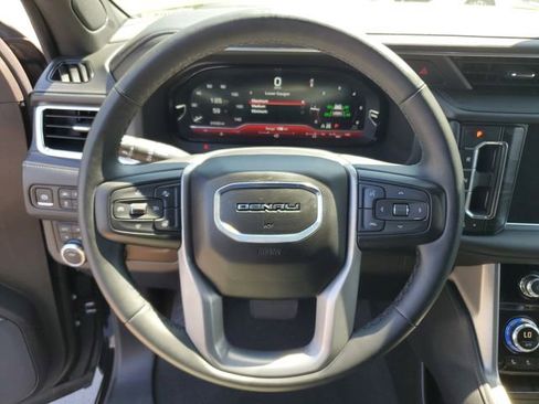 Used 2024 GMC Yukon Denali image 20