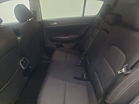 Used 2022 Kia Sportage LX FWD image 18