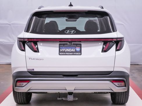 Certified 2025 Hyundai Tucson SEL image 7
