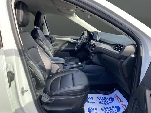 Used 2022 Ford Escape SEL image 26