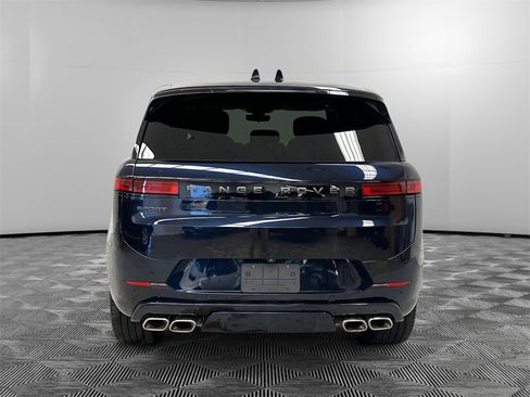 Used 2025 Land Rover Range Rover Sport Autobiography image 4
