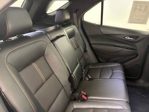 Used 2024 Chevrolet Equinox Premier image 16