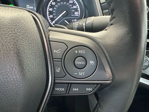 Used 2023 Toyota Camry SE w/ Convenience Package image 29