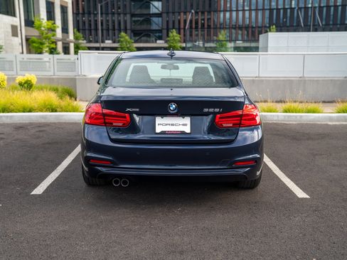 Used 2016 BMW 328i xDrive Sedan AWD/4WD image 7