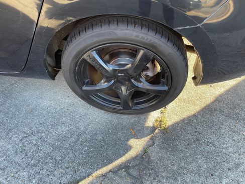 Used 2011 MAZDA MAZDA3 i Sport image 9