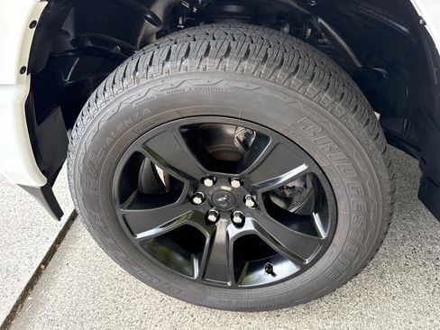Used 2022 RAM 1500 Big Horn RWD image 11