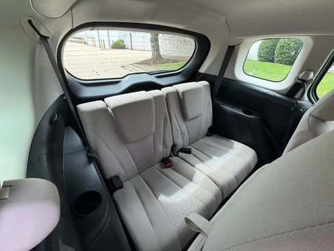 Used 2012 MAZDA MAZDA5 Sport FWD image 20