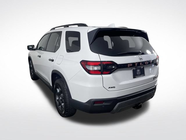 New 2026 Honda Pilot TrailSport image 18