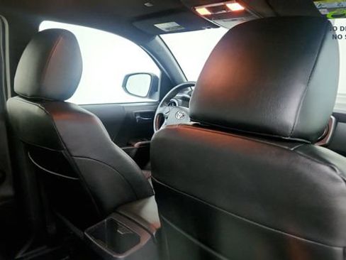 Used 2022 Toyota Tacoma TRD Sport w/ Technology Package AWD/4WD image 33