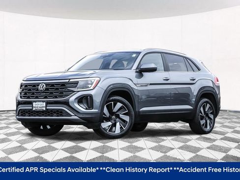 Certified 2024 Volkswagen Atlas Cross Sport SE image 2