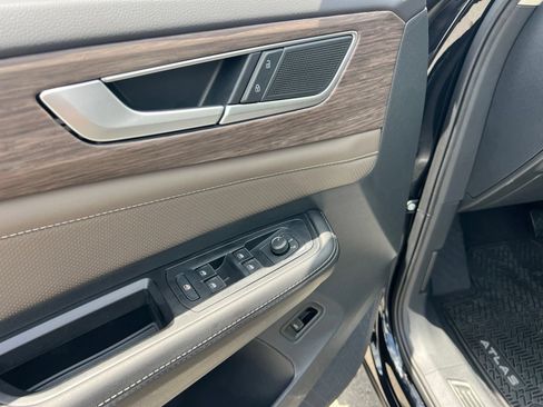 New 2026 Volkswagen Atlas SEL AWD/4WD image 22