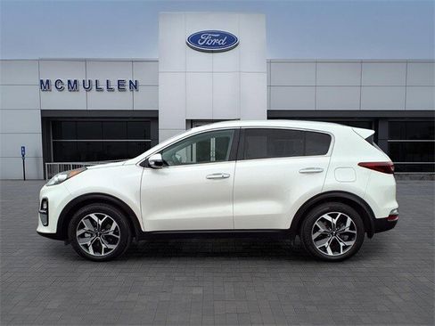 Used 2020 Kia Sportage EX image 2