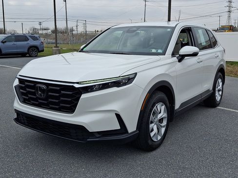 Certified 2023 Honda CR-V LX image 3